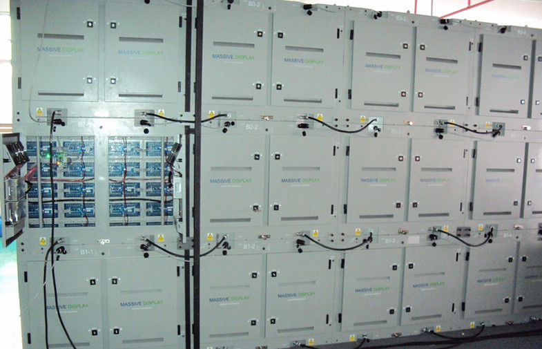 SHENZHEN YUCHIP LIGHTING CO., LTD línea de producción del fabricante