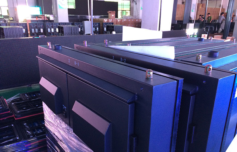 SHENZHEN YUCHIP LIGHTING CO., LTD línea de producción del fabricante